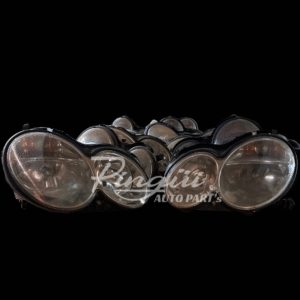 Par de faros delanteros W209 (usados)